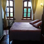 Aristonicus Boutique Отель