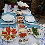 Отель Aristonicus Boutique