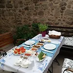 Aristonicus Boutique 3* Бергама