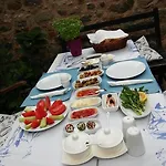Aristonicus Boutique 3* Бергама