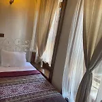Отель Aristonicus Boutique