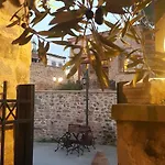 Отель Aristonicus Boutique 3*
