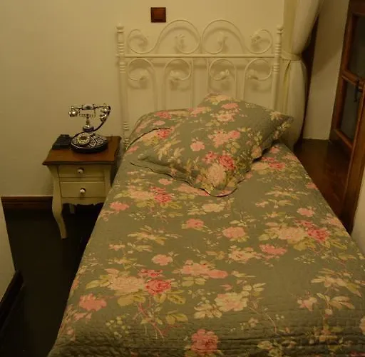 Aristonicus Boutique