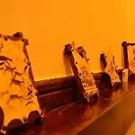 Aristonicus Boutique