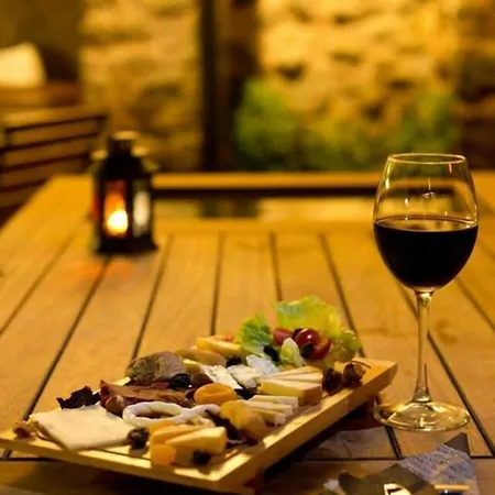 Aristonicus Boutique برغاما