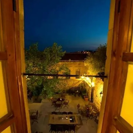 Aristonicus Boutique 3* برغاما