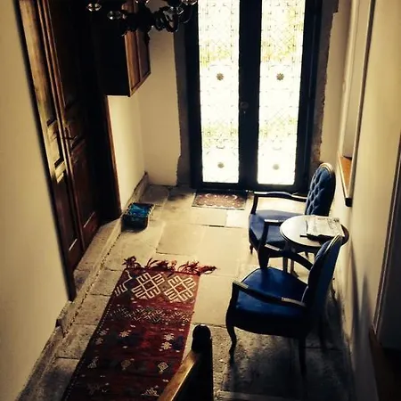 Aristonicus Boutique Bergama