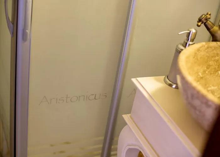 Aristonicus Boutique Hotel