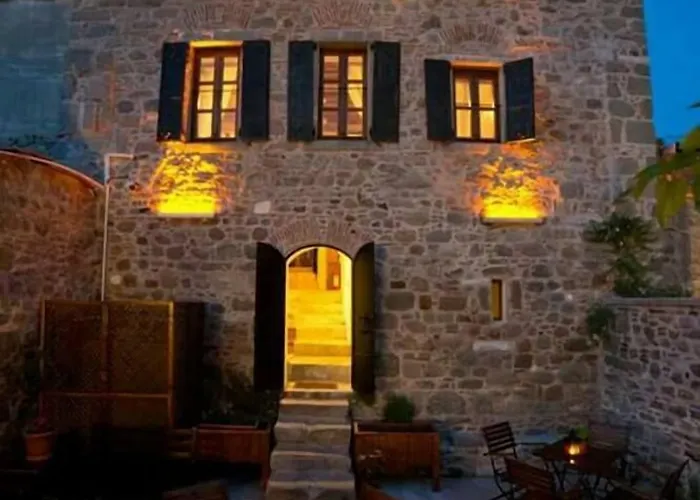 Aristonicus Boutique 3*