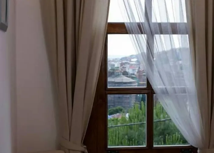 Aristonicus Boutique Bergama