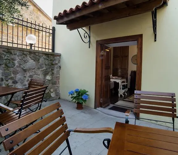 Aristonicus Boutique Hotel