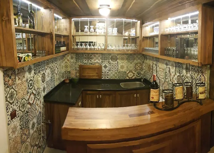 Aristonicus Boutique 3*